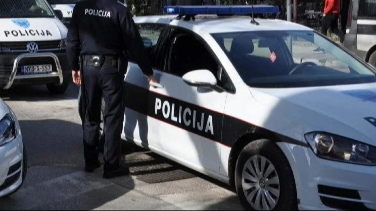 policija