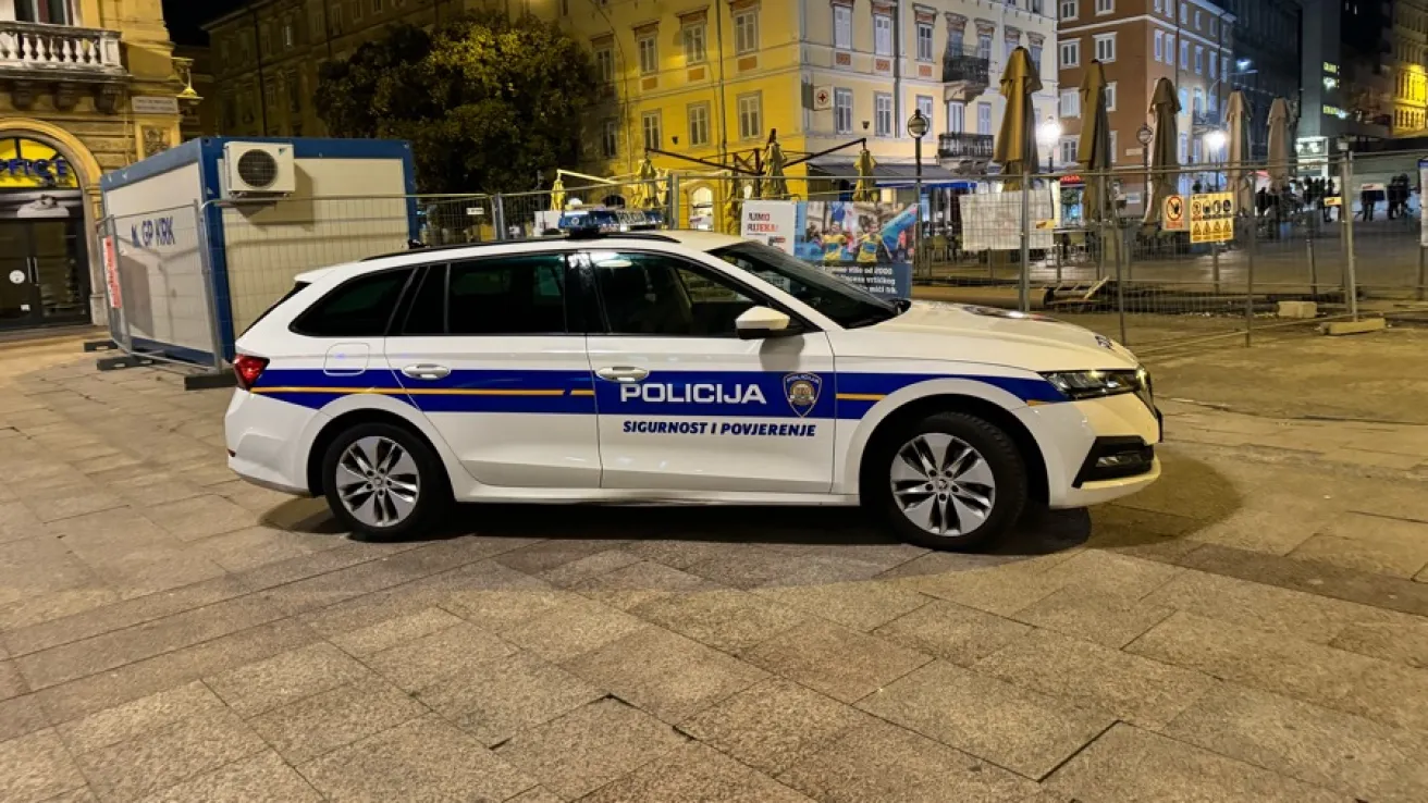 policija