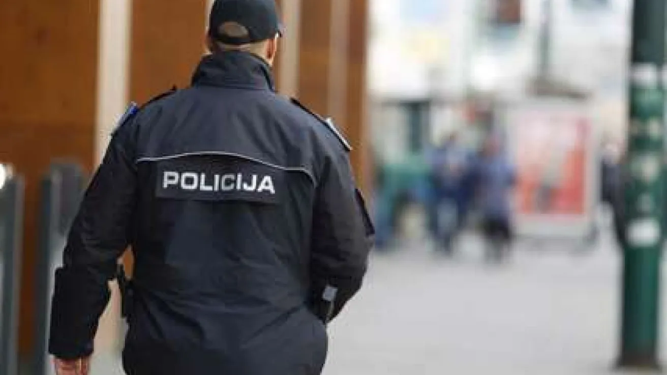 policija