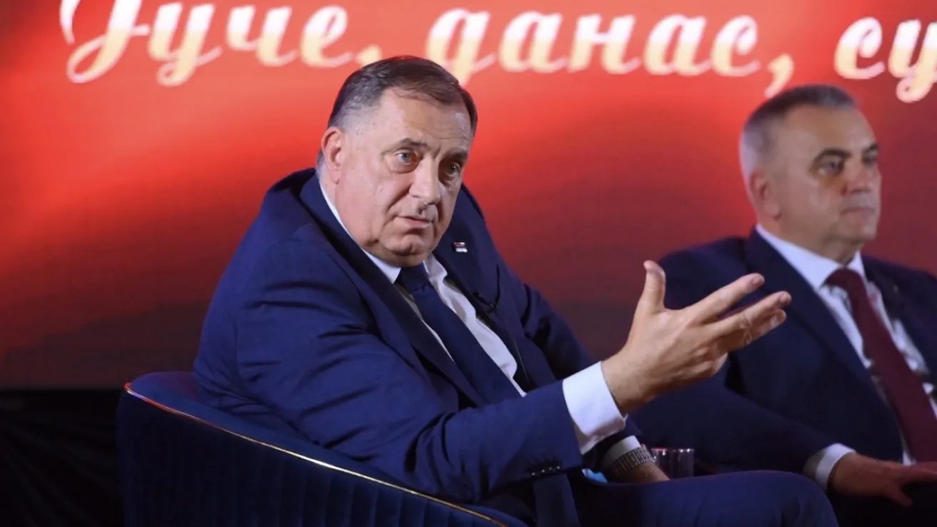 Dodik foto platforma x