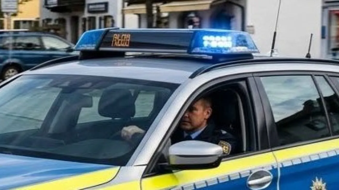 policija
