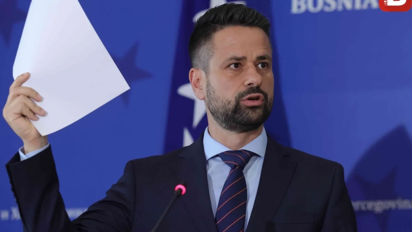 VUKANOVIĆ GA RAZOTKRIO: Jezik mržnje i prijetnje bratoubilačkim ratom i sukobima Srđana Amidžića u Jutarnjem programu RTRS-a