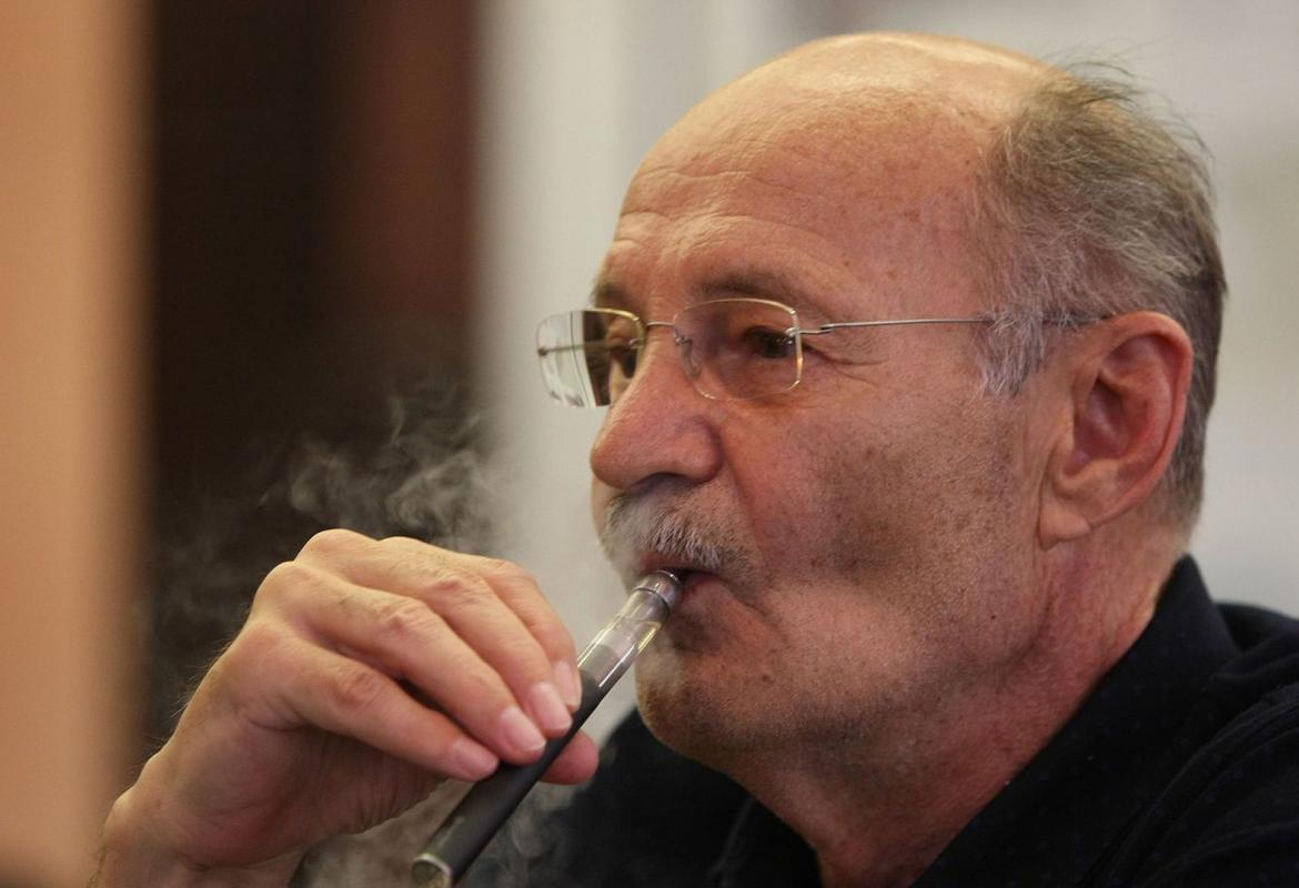 Glumačka legenda Mustafa Nadarević proslavio 75. rođendan, saznajte gdje