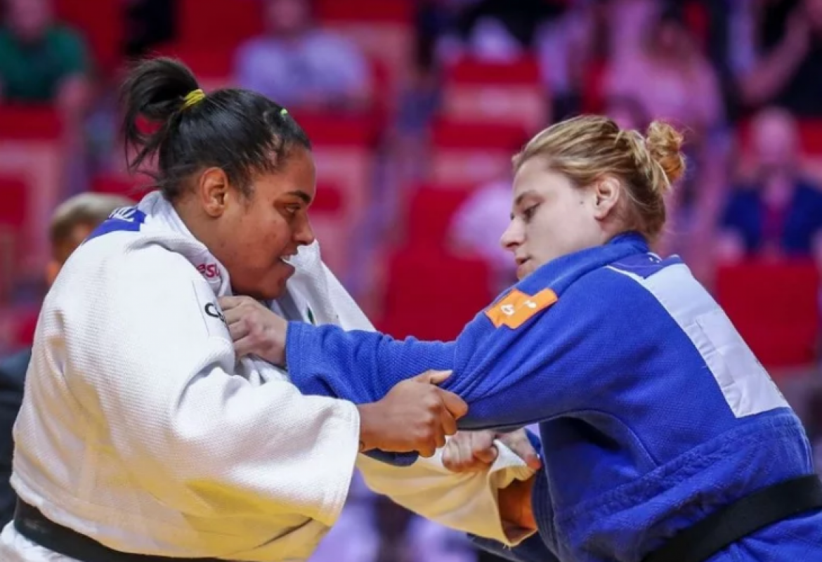 LARISA ĆERIĆ U TOP 10 NA Grand Slamu u Parizu