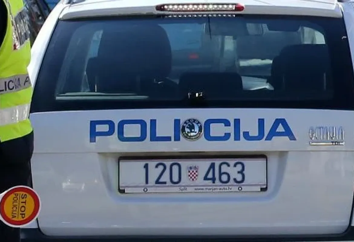 policija