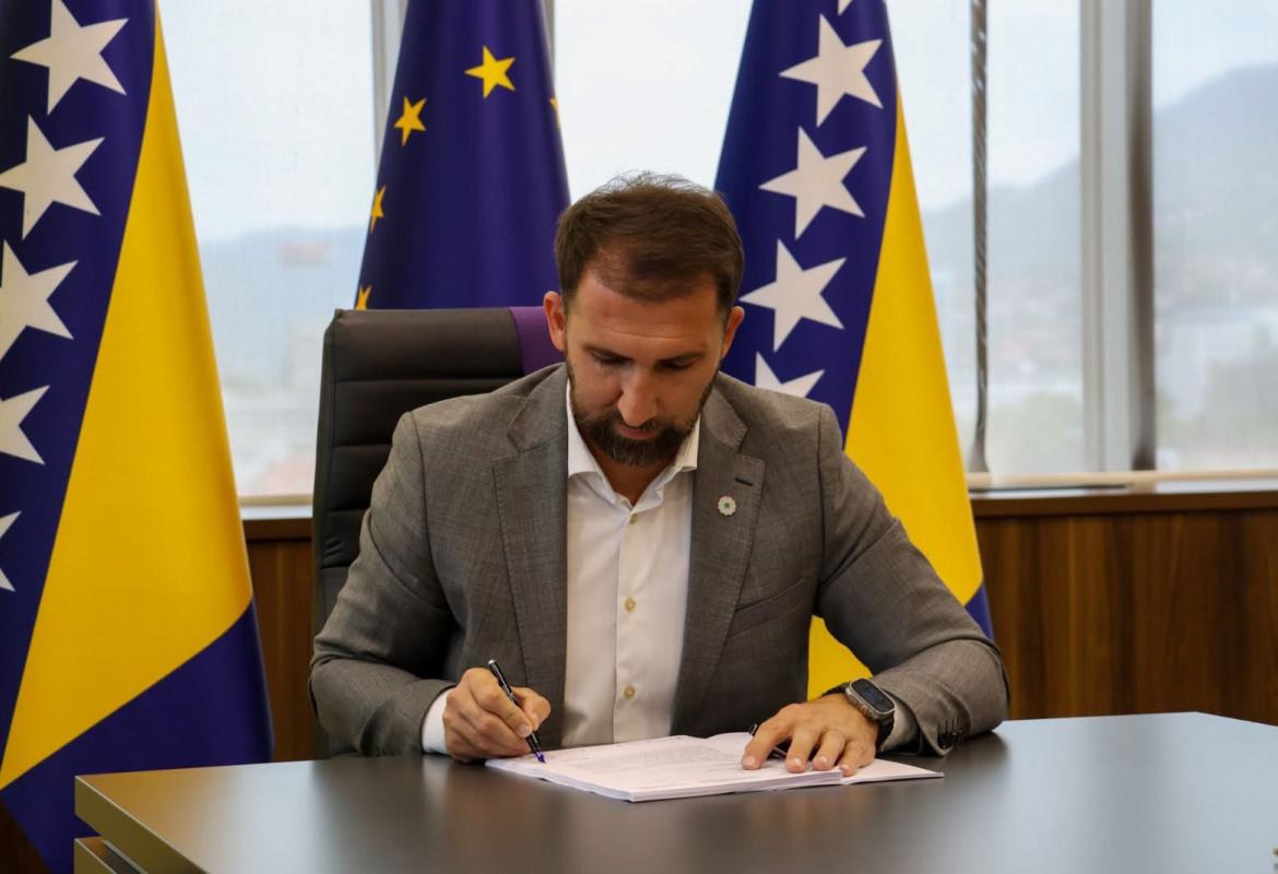 Adnan Delic vlada fbih