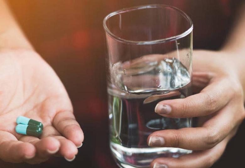 tableta crna hronikla