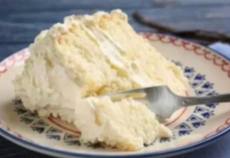 Depresivna torta koja osvaja jednostavno&scaron;ću. Instagram