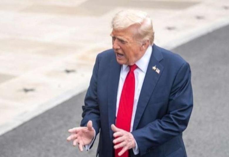 Donald Tramp. Platforma X