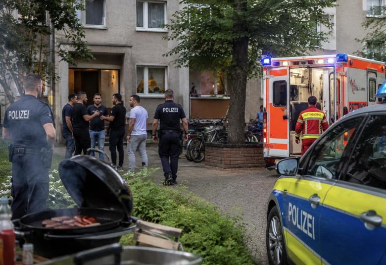 Austrija policija ilustracija cazinnetj