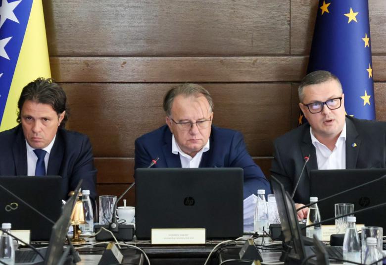 Vlada fbih