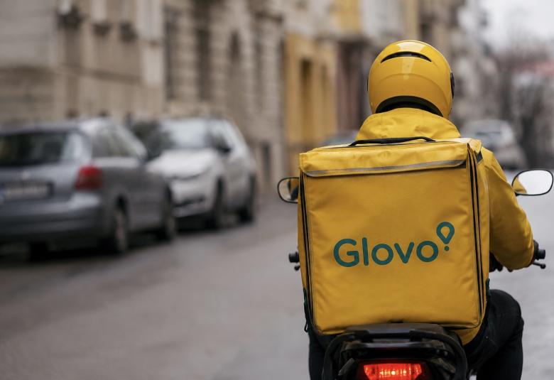 Glovo Ilustracija Cazin.net