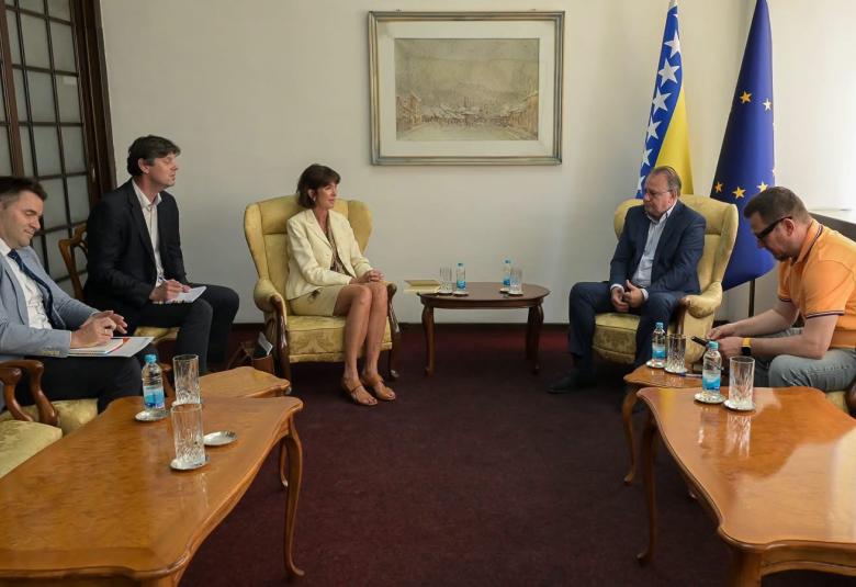 Vlada fbih
