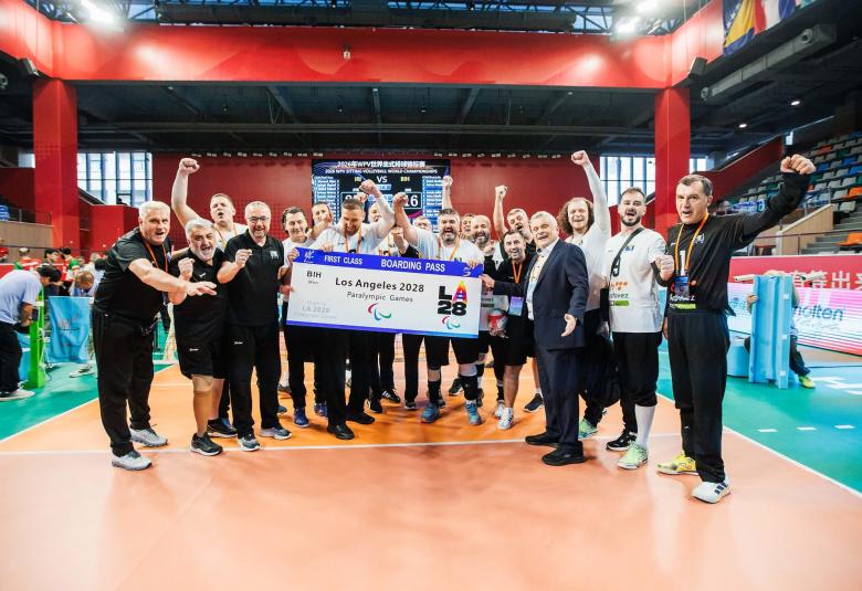 Foto world Paravolley