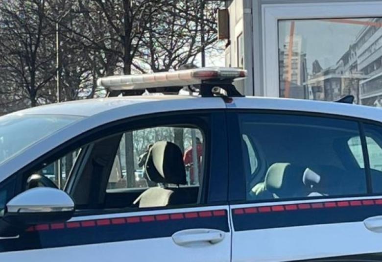 policija