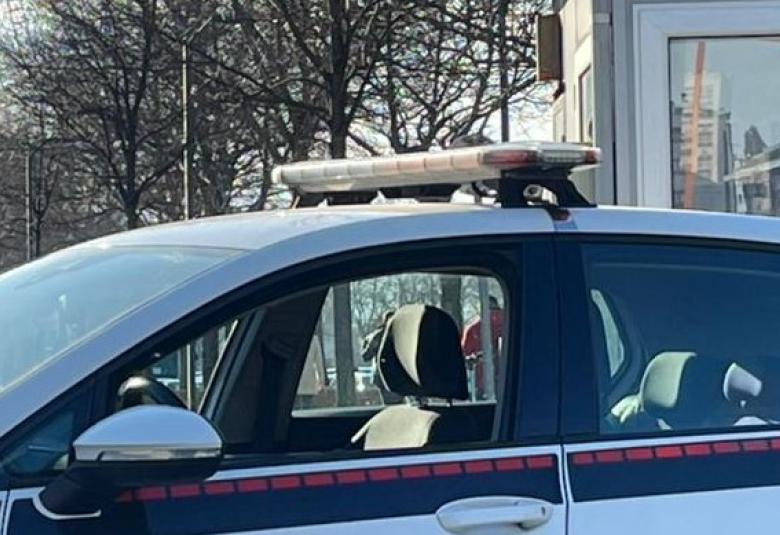 policija