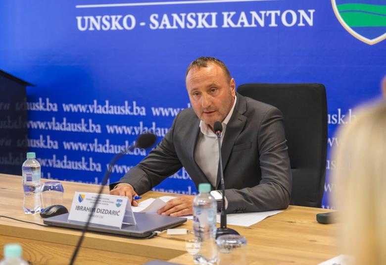 Nova vlada usk
