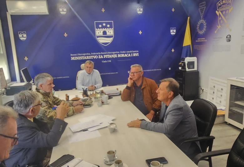 Foto vlada usk