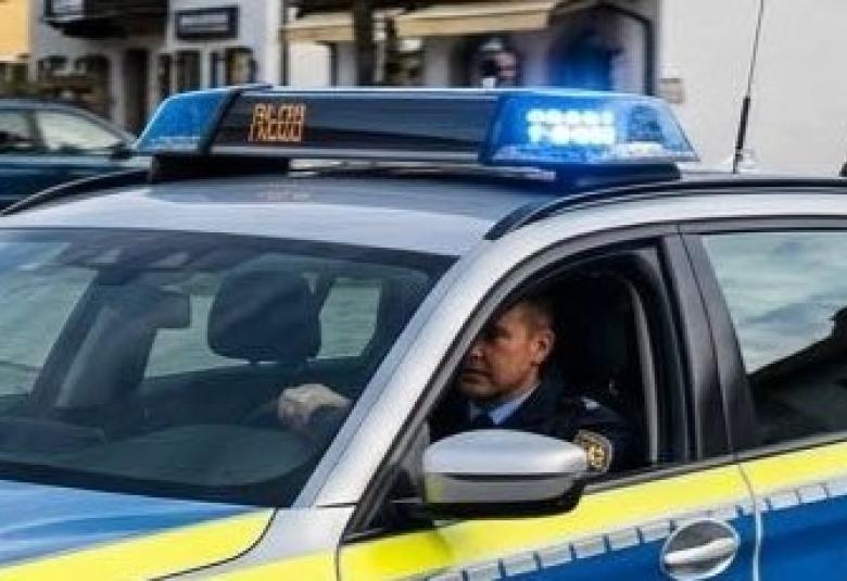 policija