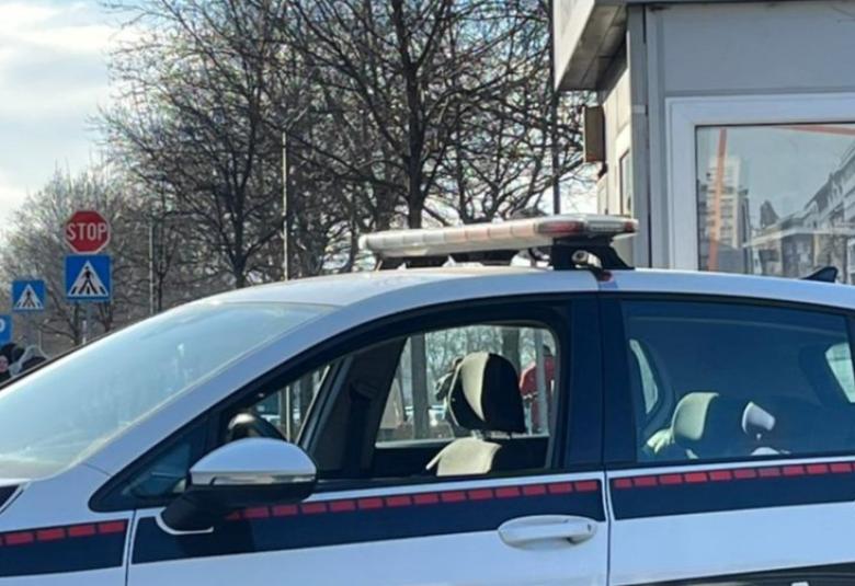 policija