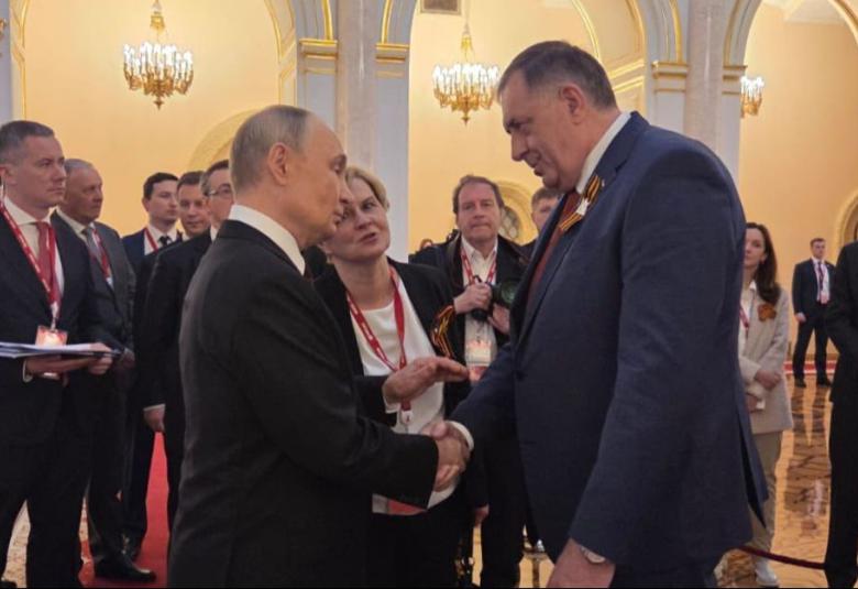 Vladimir Putin i Milorad Dodik. Platforma X