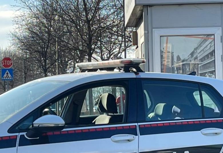 policija