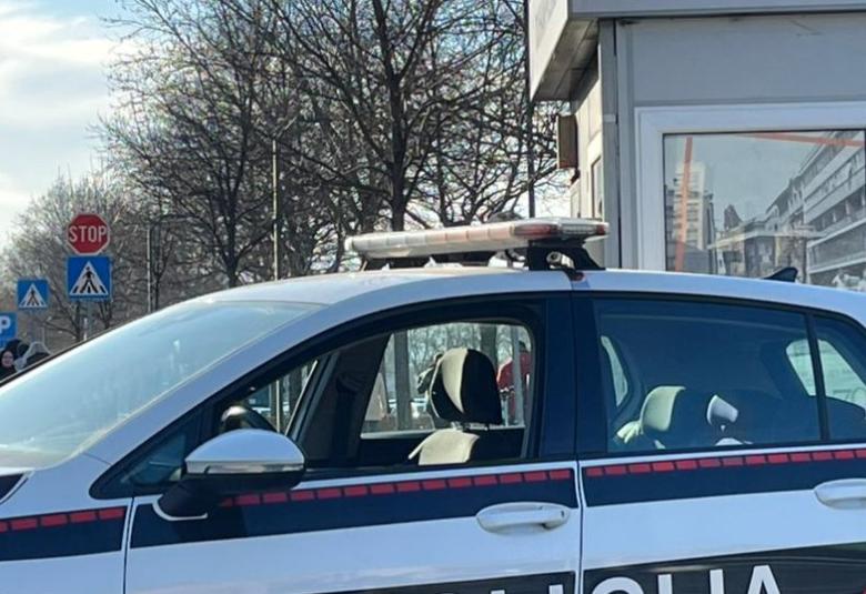 policija