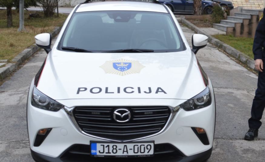 policija