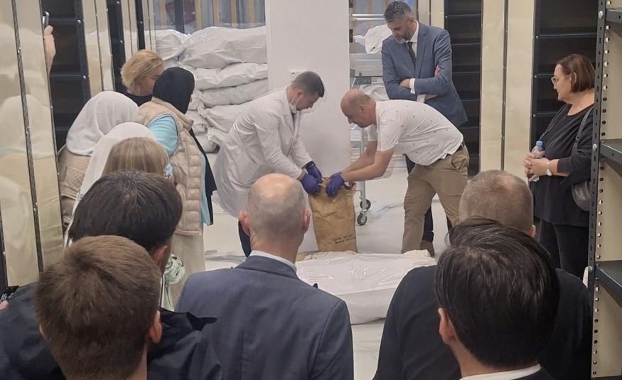 Memorijalni centar potocari