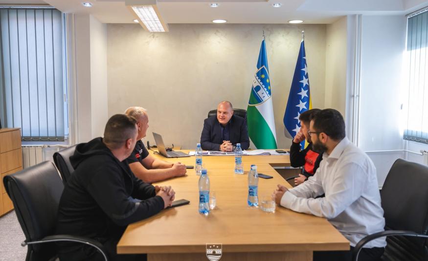 Mnk bubamara , Ruznic