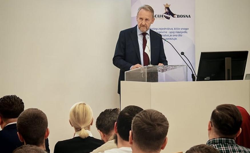 Bakir Izetbegovic Bec