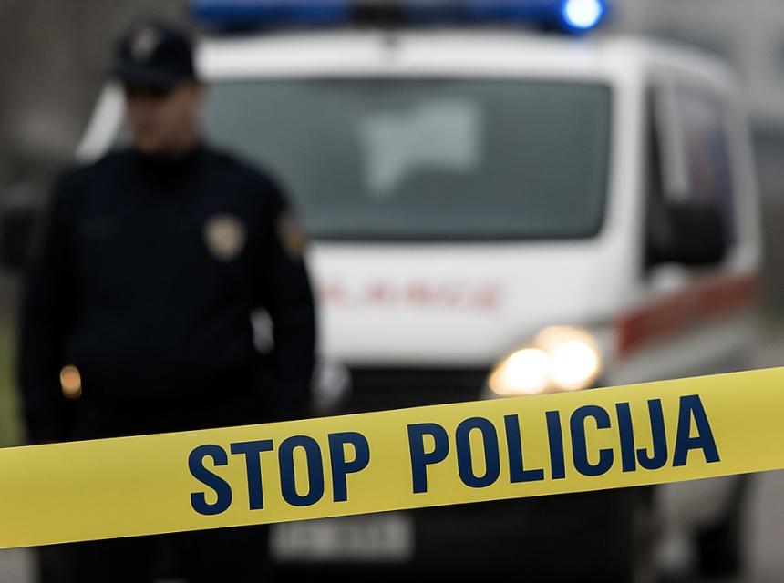 Policija hitna Ilustracija cazinnet