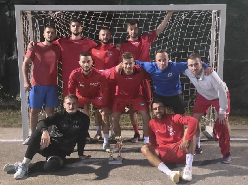 Zeka taxy turnir stijena