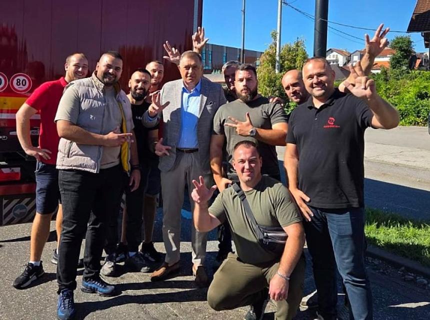 dodik_autoprevoznici