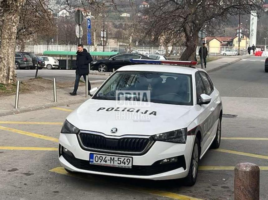 policija