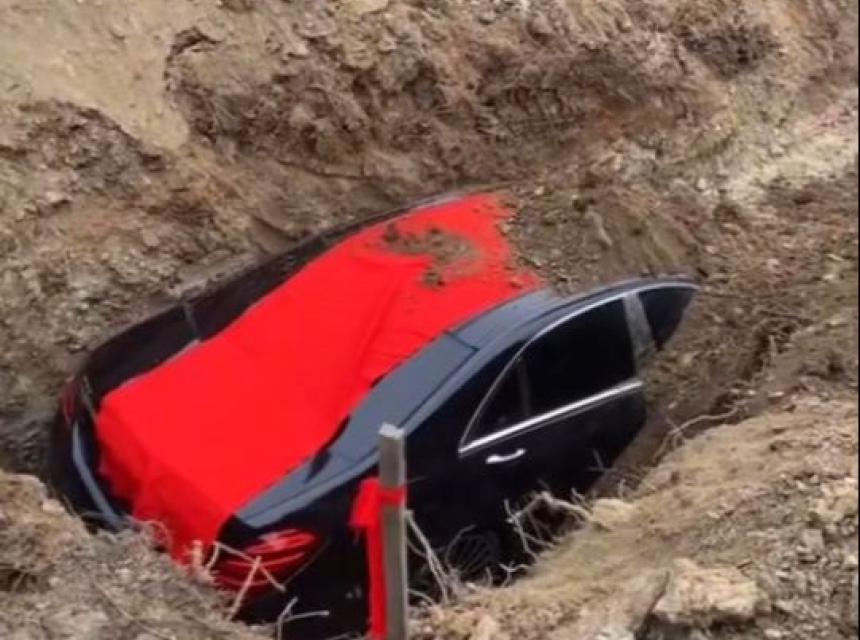 mercedes platforma x.jpeg