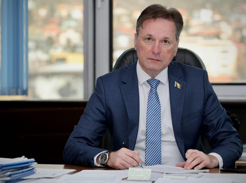 Vlada fbih