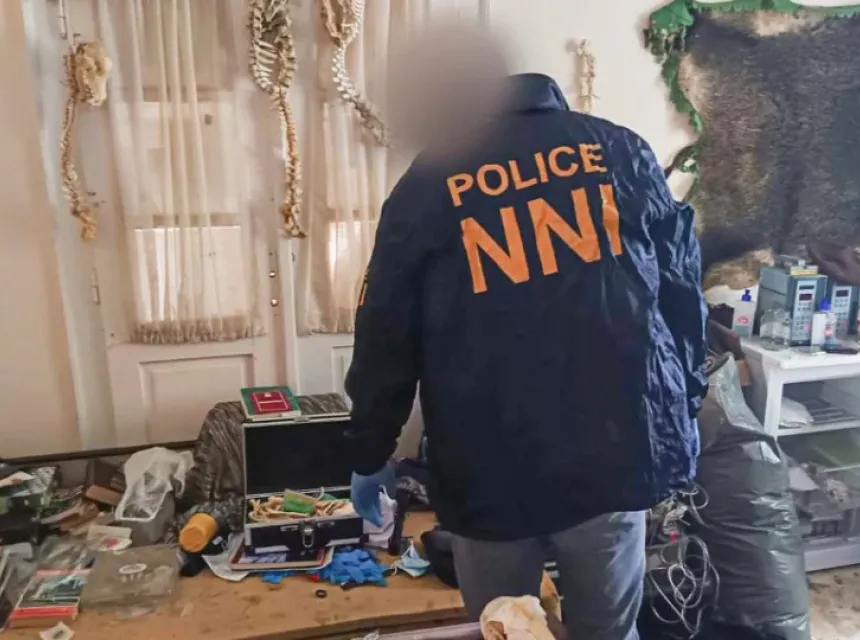 Policija