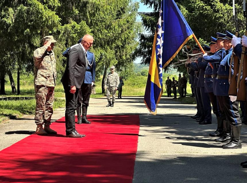 Ministarstvo odbrane i Oružane snage BIH
