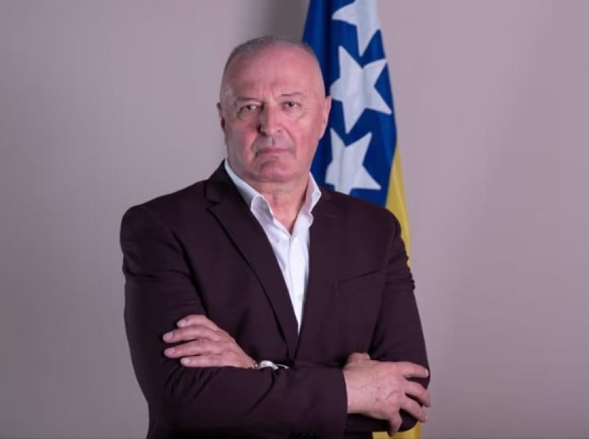 Zukan helez