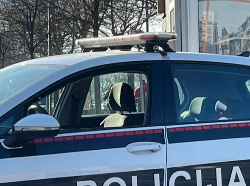 policija