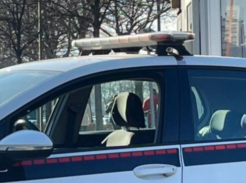 policija