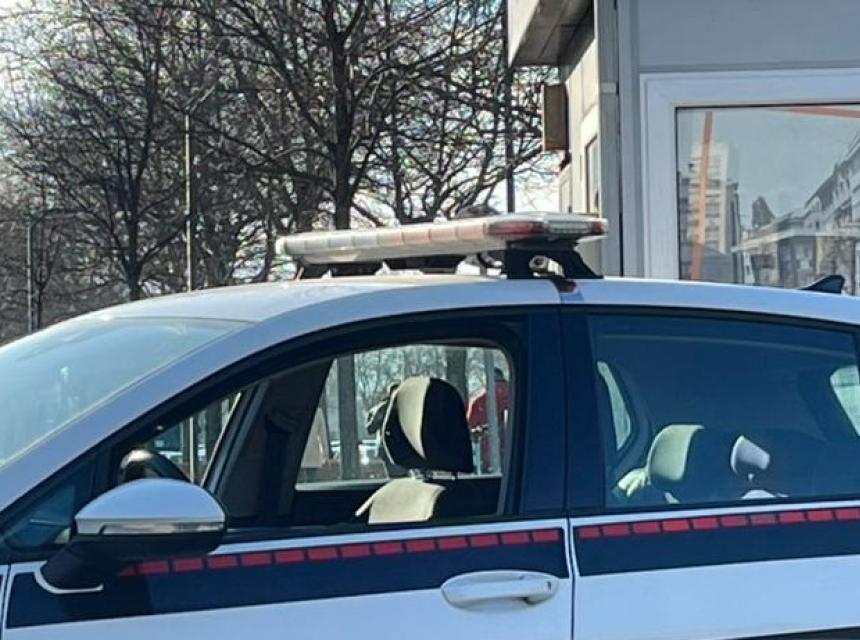 policija