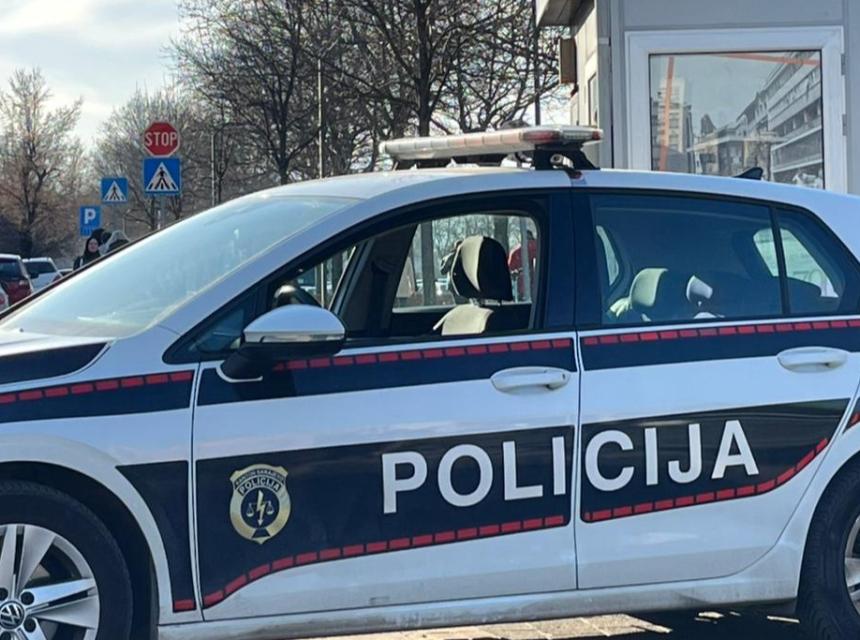 policija