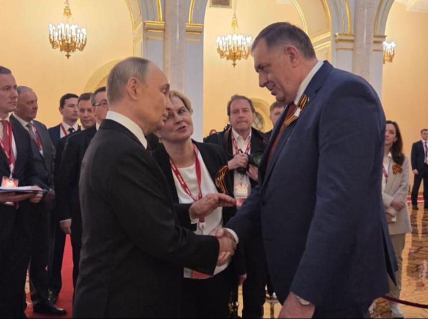 Vladimir Putin i Milorad Dodik. Platforma X