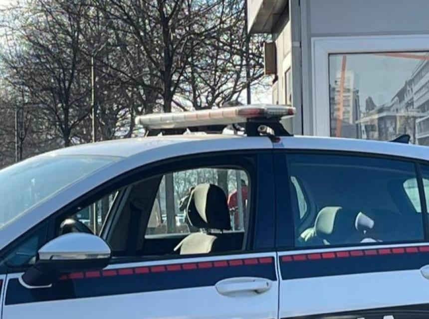 policija