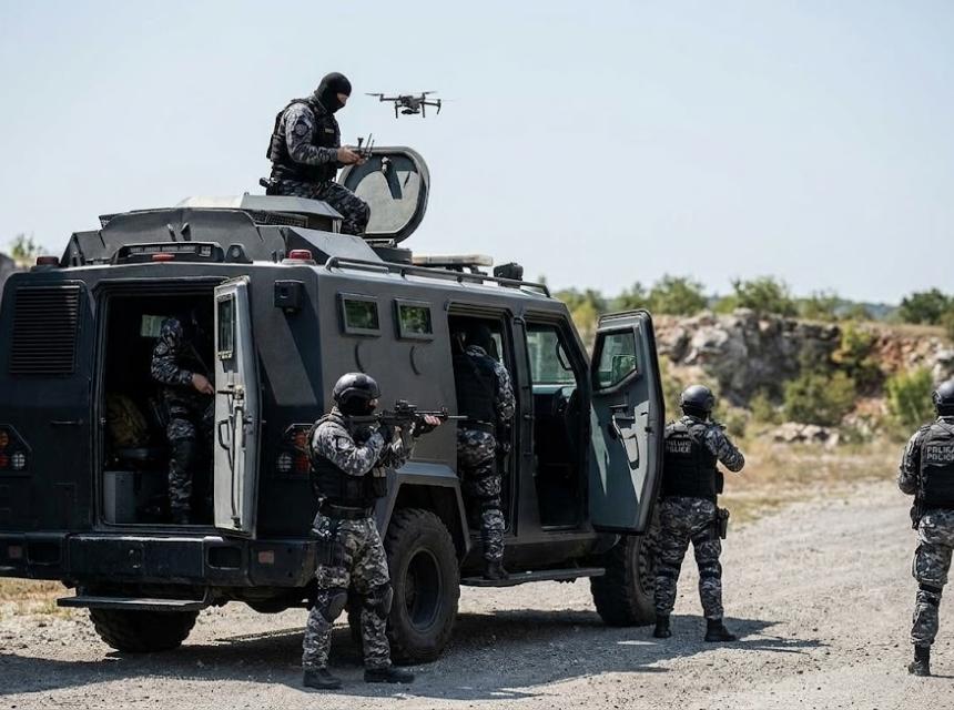 policija