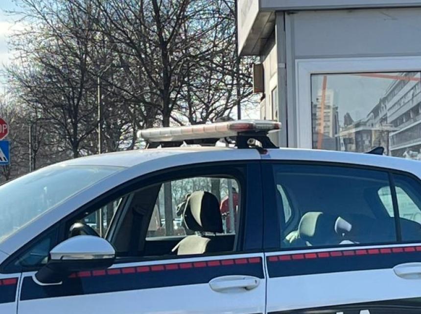 policija