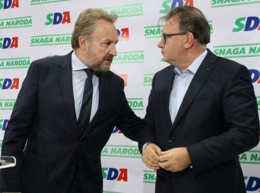 Bakir Izetbegović i Nermin Nik&scaron;ić. Screenshot